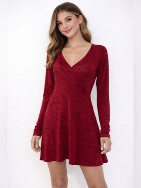 ❤️ Sophie Max Dress – Size Large ❤️
